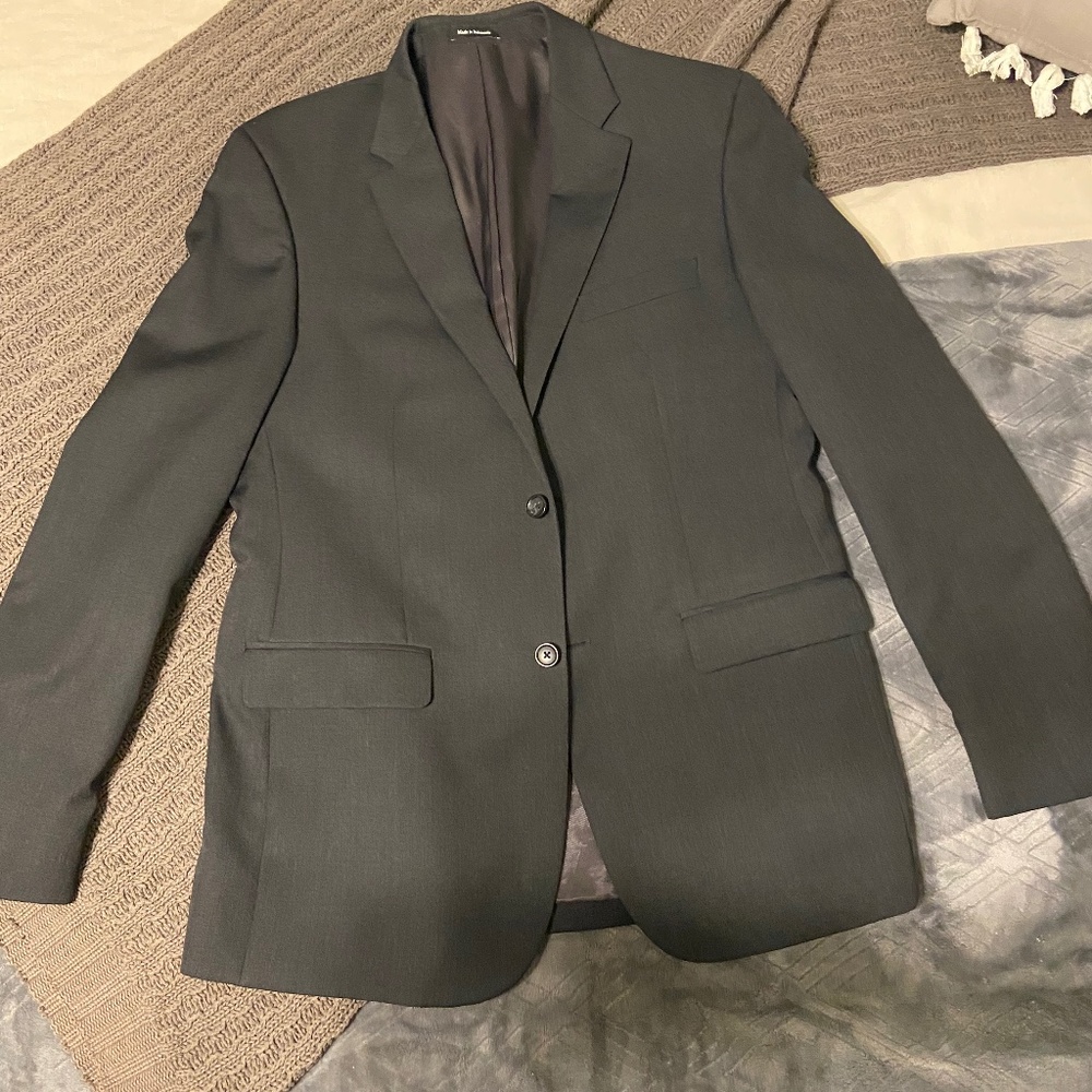 44L Charcoal Suit